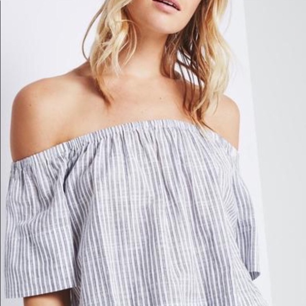 SOLD ‼️AG Adriano Goldschmied Off-Shoulder Top - Picture 5 of 6
